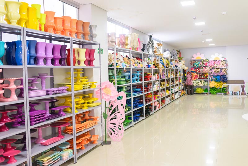 Louças de várias cores