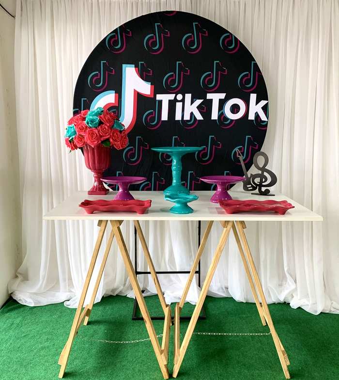 Tema Tik Tok